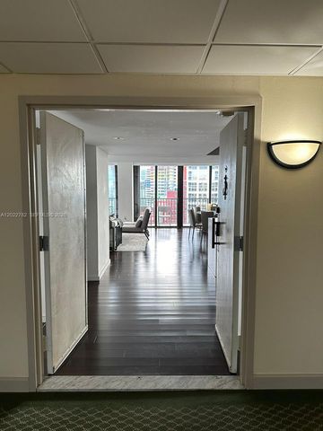 1450 Brickell Bay Dr 1907, Miami, FL 33131