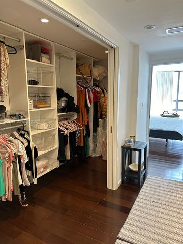 1450 Brickell Bay Dr 1907, Miami, FL 33131