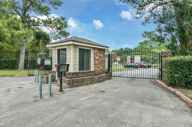 2501 Gulf Freeway 279B, Dickinson, TX 77539