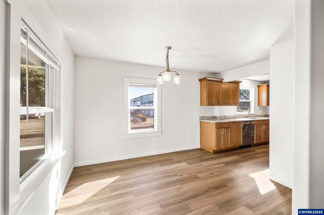 3620 Jefferson Scio Dr SE, Jefferson, OR 97352