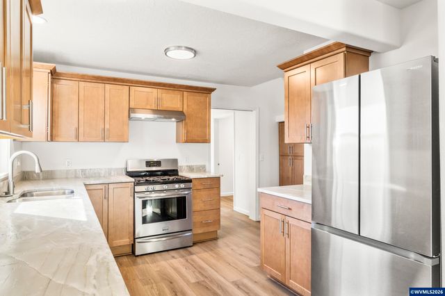 3620 Jefferson Scio Dr SE, Jefferson, OR 97352