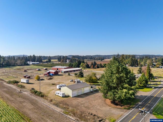 3620 Jefferson Scio Dr SE, Jefferson, OR 97352