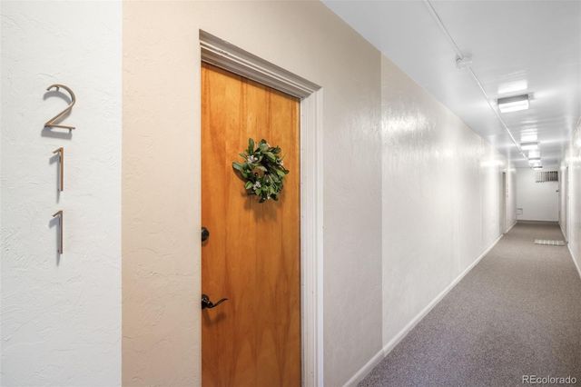 1175 N Emerson Street 211, Denver, CO 80218