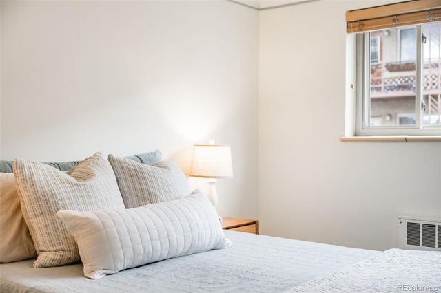 1175 N Emerson Street 211, Denver, CO 80218