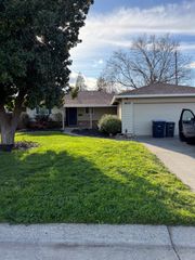 2622 Garrett Way, Rancho Cordova, CA 95670