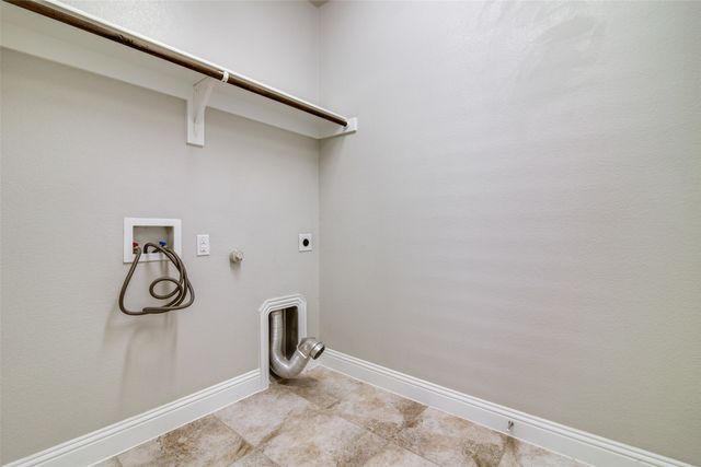 575 Kara Drive, Fate, TX 75087