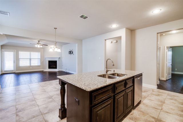 575 Kara Drive, Fate, TX 75087