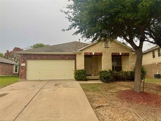 205 Bluebonnet TRL, Leander, TX 78641