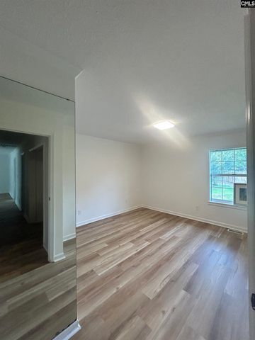 204 Haleywood Lane, West Columbia, SC 29170