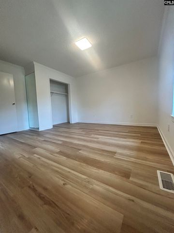 204 Haleywood Lane, West Columbia, SC 29170