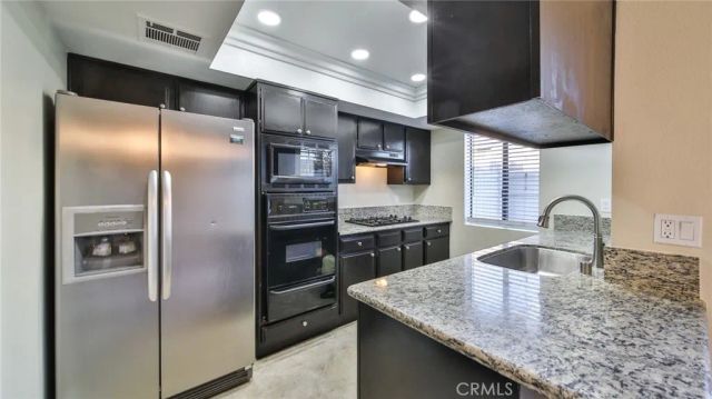 1013 W Linden Street 5, Riverside, CA 92507