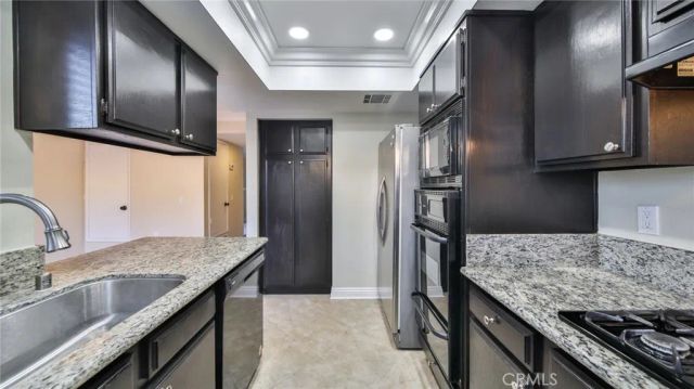 1013 W Linden Street 5, Riverside, CA 92507