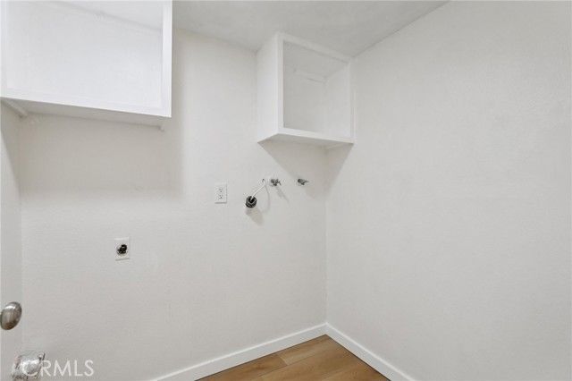 300 E Chestnut H-202, Santa Ana, CA 92701