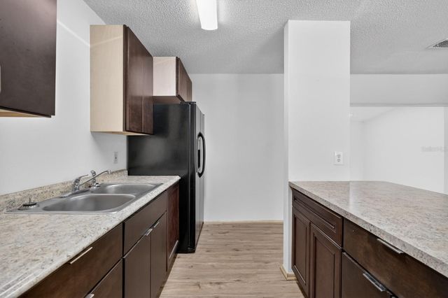 1060 E PATRICK CIRCLE, Daytona Beach, FL 32117