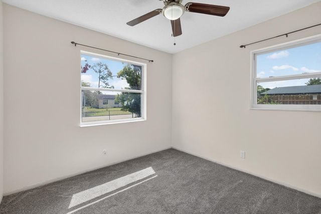 1060 E PATRICK CIRCLE, Daytona Beach, FL 32117