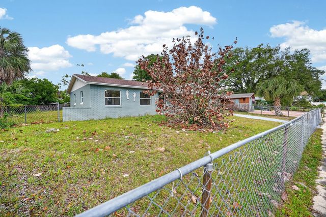 1060 E PATRICK CIRCLE, Daytona Beach, FL 32117