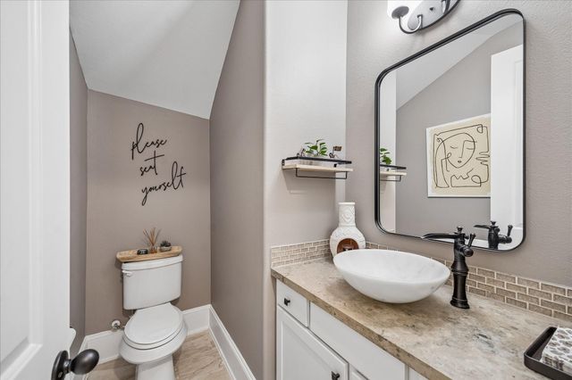 7 Alamito Canyon Place, The Woodlands, TX 77354