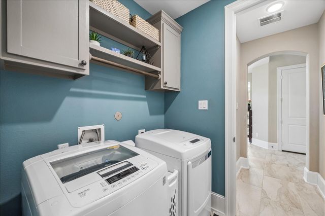 7 Alamito Canyon Place, The Woodlands, TX 77354