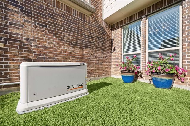 7 Alamito Canyon Place, The Woodlands, TX 77354