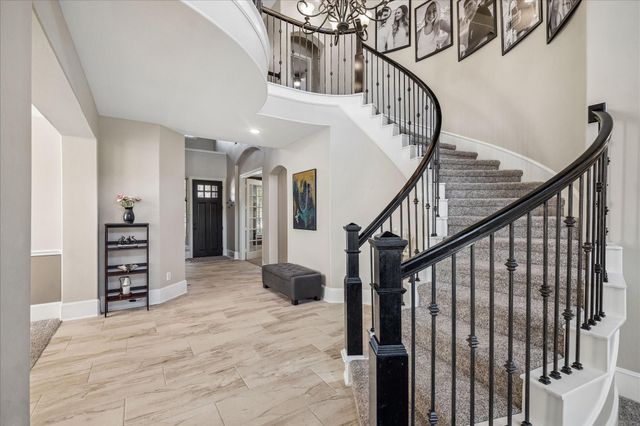 7 Alamito Canyon Place, The Woodlands, TX 77354