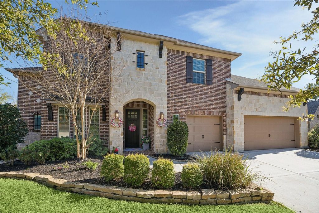 7 Alamito Canyon Place, The Woodlands, TX 77354