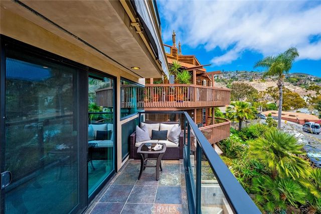 174 Cliff Drive F, Laguna Beach, CA 92651