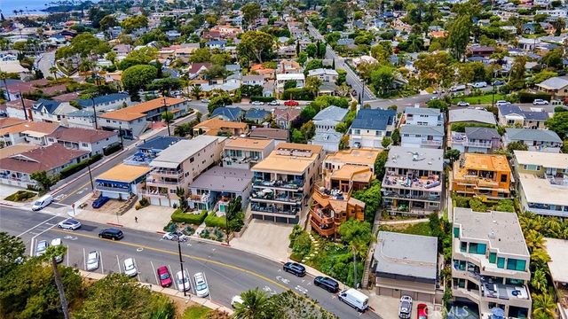 174 Cliff Drive F, Laguna Beach, CA 92651