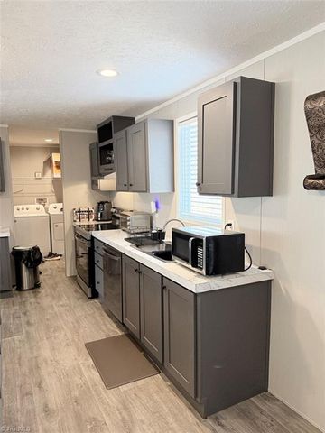 146 Ringwood Drive, Mount Airy, NC 27030