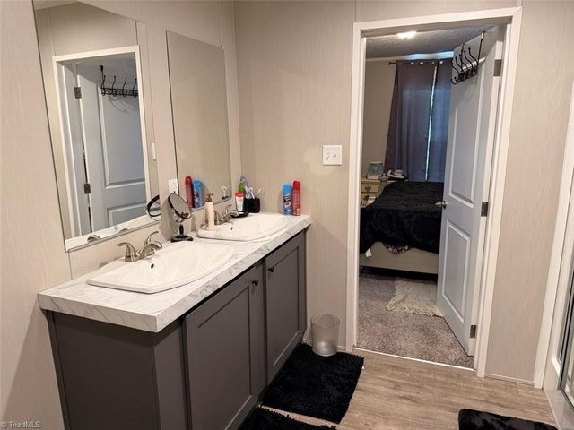 146 Ringwood Drive, Mount Airy, NC 27030