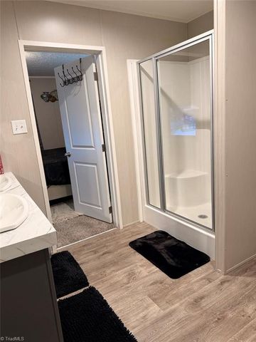 146 Ringwood Drive, Mount Airy, NC 27030