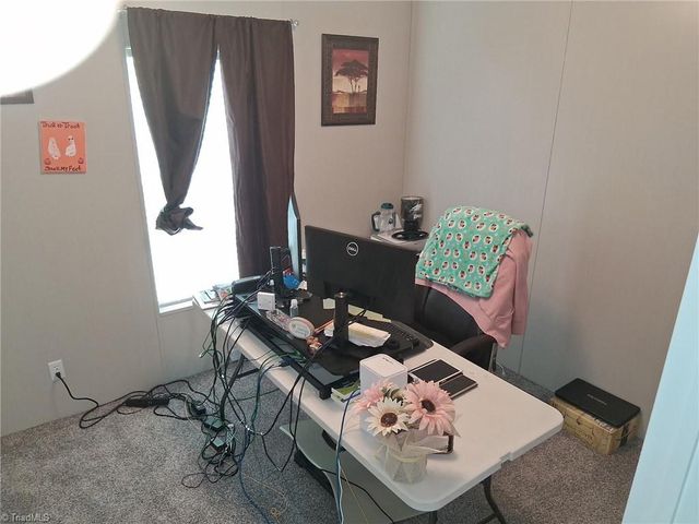 146 Ringwood Drive, Mount Airy, NC 27030