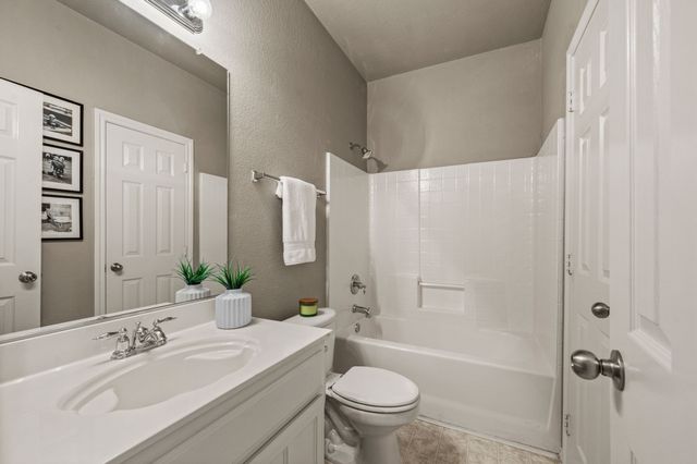 2656 Silver Hill Drive, Fort Worth, TX 76131