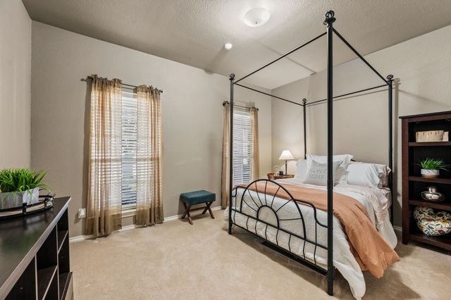 2656 Silver Hill Drive, Fort Worth, TX 76131