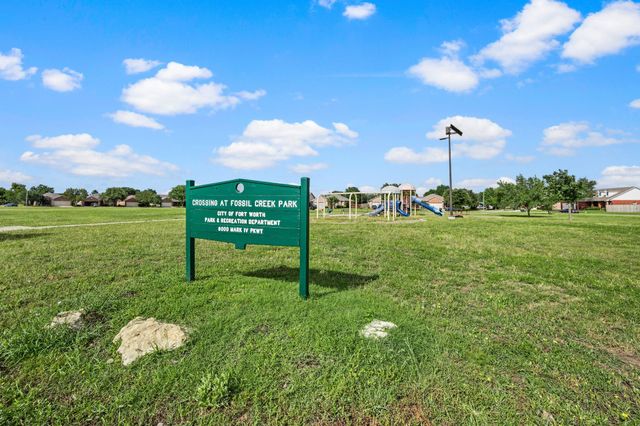 2656 Silver Hill Drive, Fort Worth, TX 76131