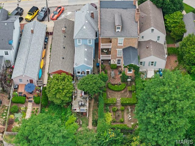 517 State Street, Alton, IL 62002