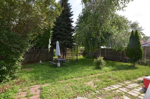 12 Wentworth St 1, Malden, MA 02148