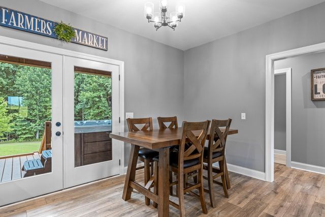 636 Raulston Falls Road, Jasper, TN 37347
