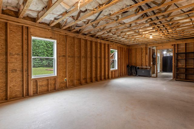 636 Raulston Falls Road, Jasper, TN 37347