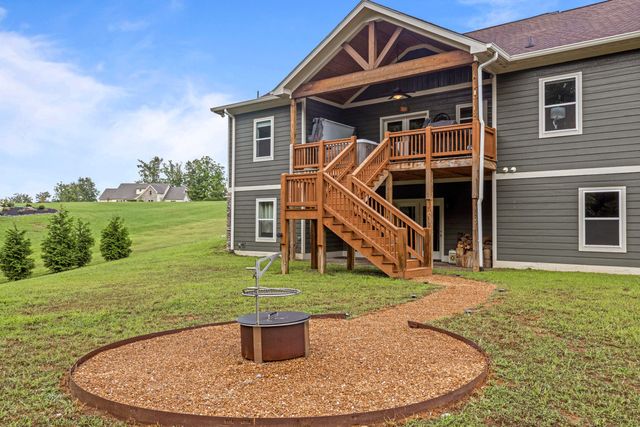 636 Raulston Falls Road, Jasper, TN 37347