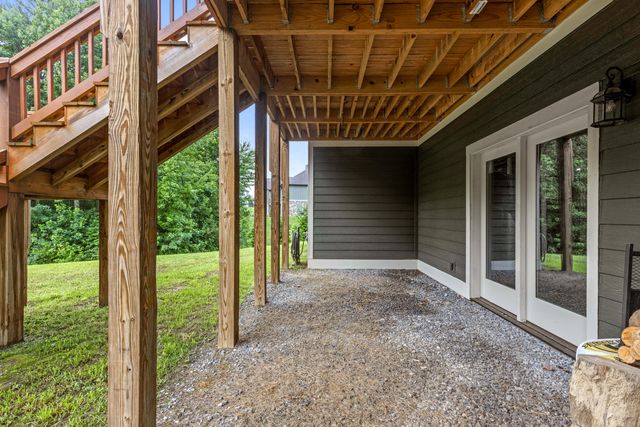 636 Raulston Falls Road, Jasper, TN 37347