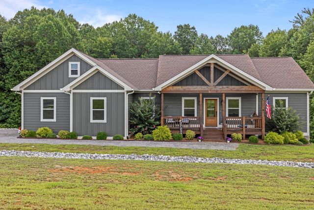 636 Raulston Falls Road, Jasper, TN 37347