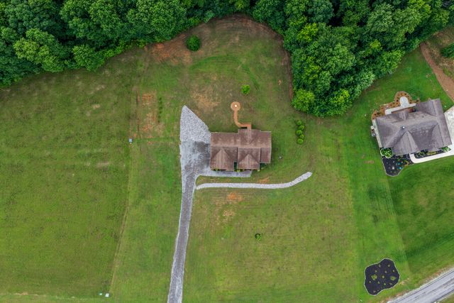 636 Raulston Falls Road, Jasper, TN 37347