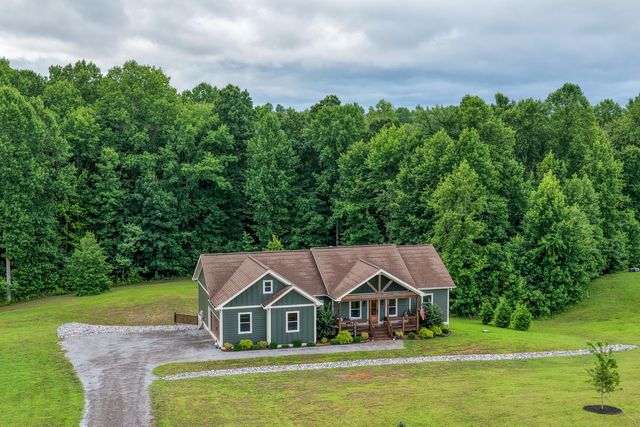 636 Raulston Falls Road, Jasper, TN 37347