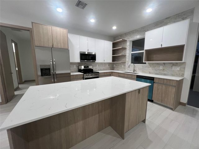 4135 WATSON AVENUE, North Port, FL 34288