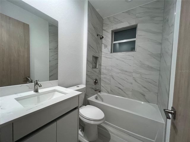 4135 WATSON AVENUE, North Port, FL 34288