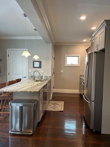 44 School Street 1, Salem, MA 01970
