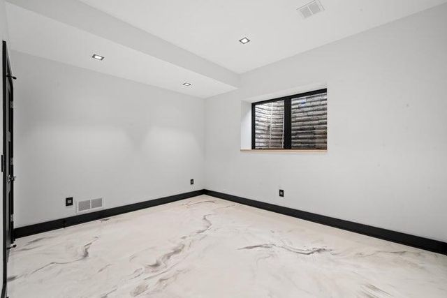 W3830 Scotch Bush ROAD, Elkhorn, WI 53121
