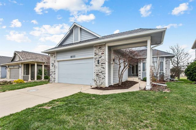 8111 E Windwood Circle, Wichita, KS 67226