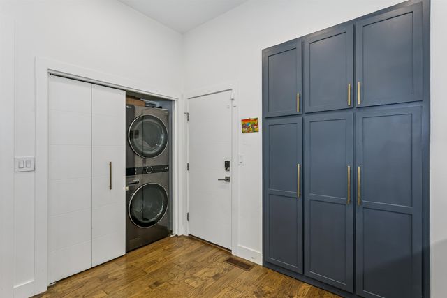 8111 E Windwood Circle, Wichita, KS 67226