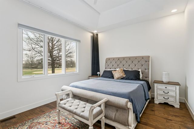 8111 E Windwood Circle, Wichita, KS 67226